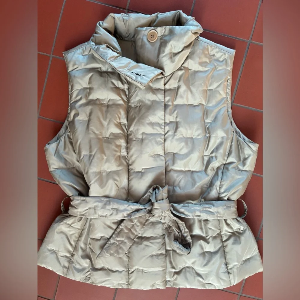 Talbots Light Tan Puffer Vest - Picture 8 of 16